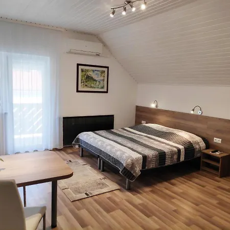 Klara Villa Heviz